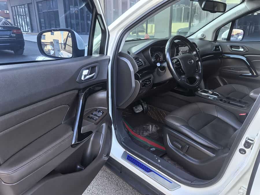 GAC Qizhi PHEV 2018 car image #4