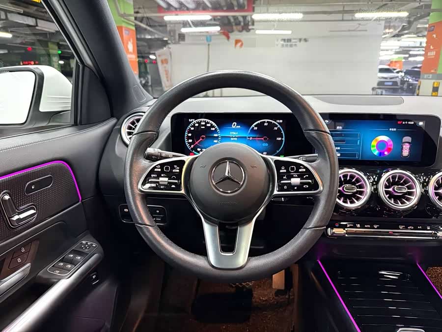 Mercedes-Benz EQA Class 2022 صورة سيارة #4