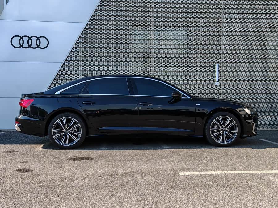 Audi A6L 2024 car image #4