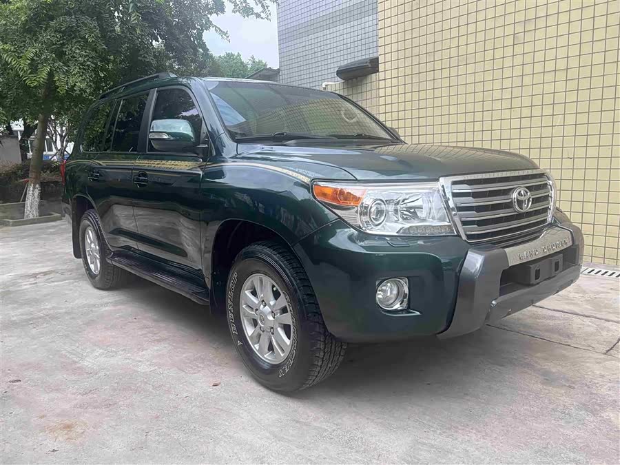 Toyota Land Cruiser 2014 immagine di auto #4
