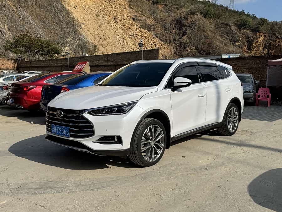 BYD Tang 2020 car image #4