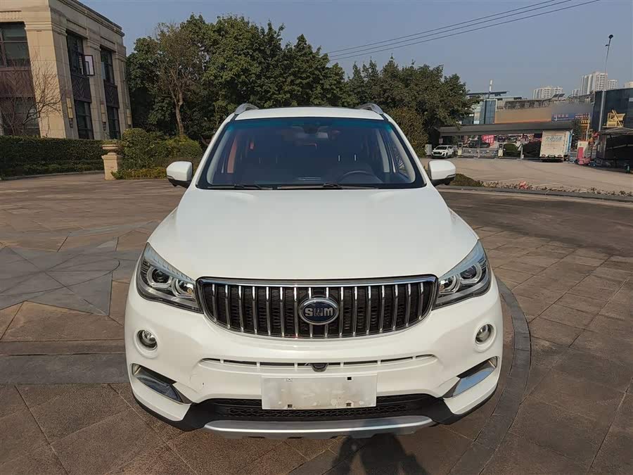 SWM X7 2018 imagen de coche #4