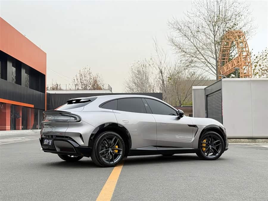 MI YU7 2025 immagine di auto #4