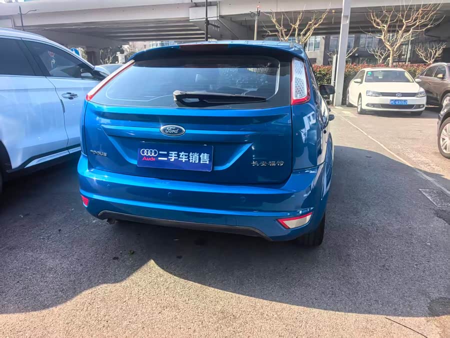 Ford Focus 2013 image de voiture #4