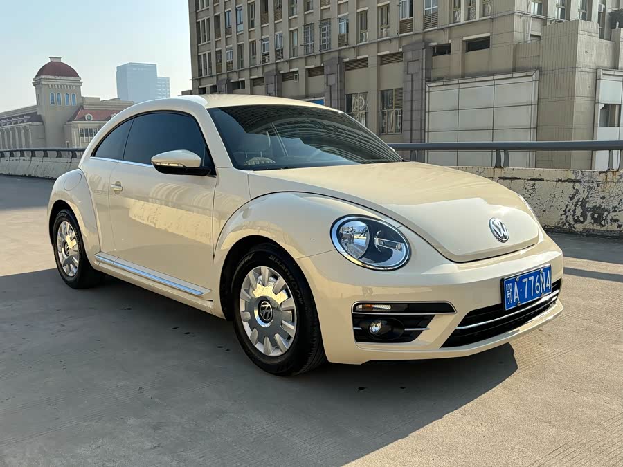 Volkswagen Beetle 2017 car image #4
