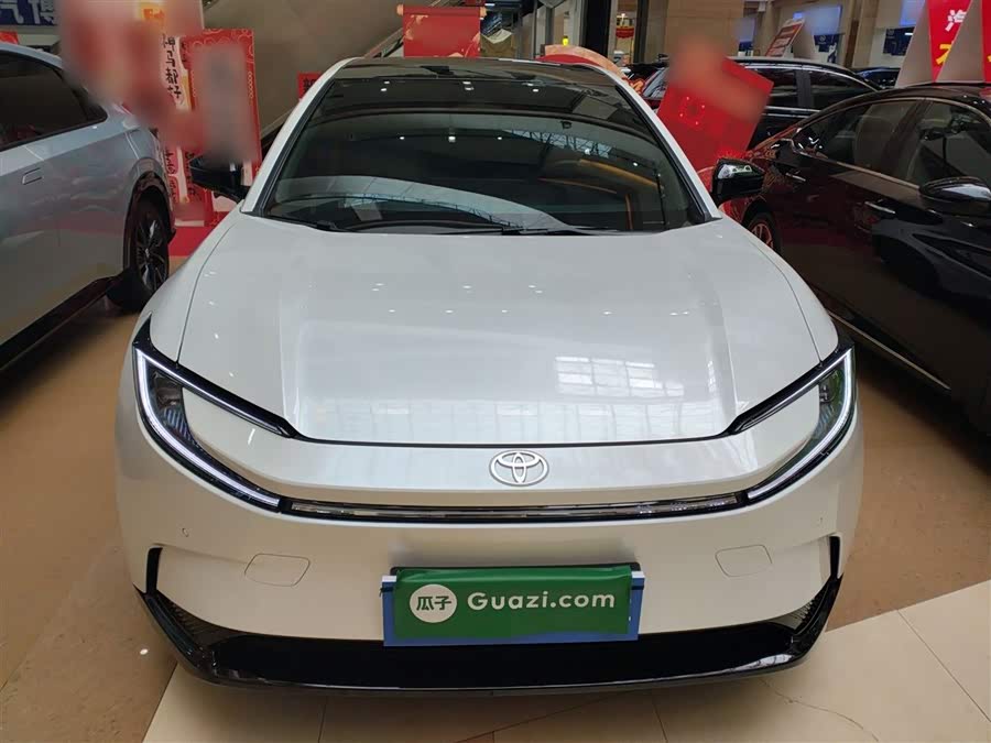 Toyota bZ5 2025 car image #4