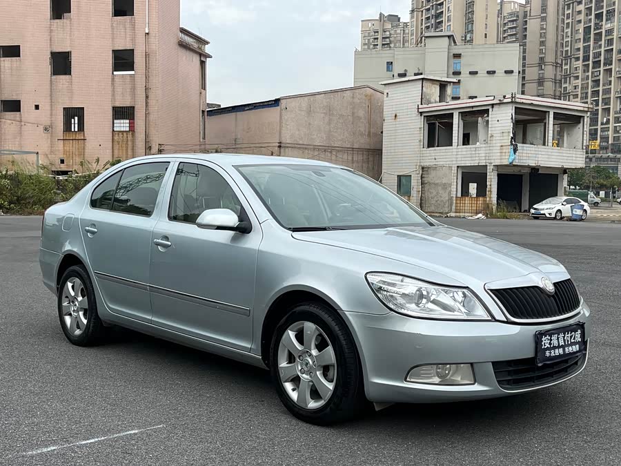 Skoda Octavia 2011 #4 Skoda Octavia 2011 car image #4