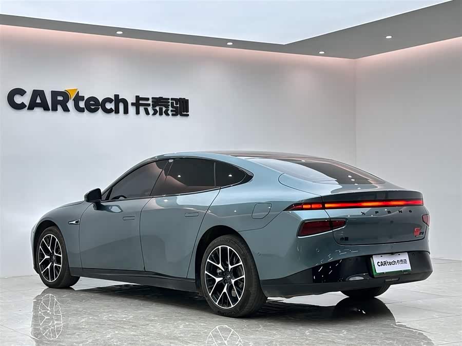 Xpeng P7 2023 immagine di auto #4