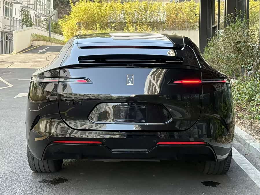 阿维塔 阿维塔12 2024 汽车图片 #4