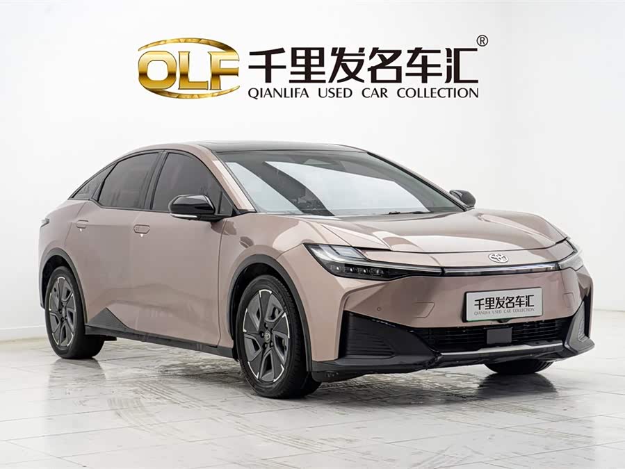 Toyota bZ3 2023 #4 Toyota bZ3 2023 immagine di auto #4