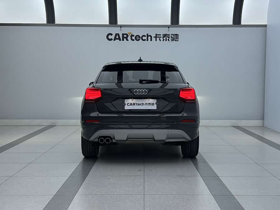 Audi Q2L 2021 car image #4