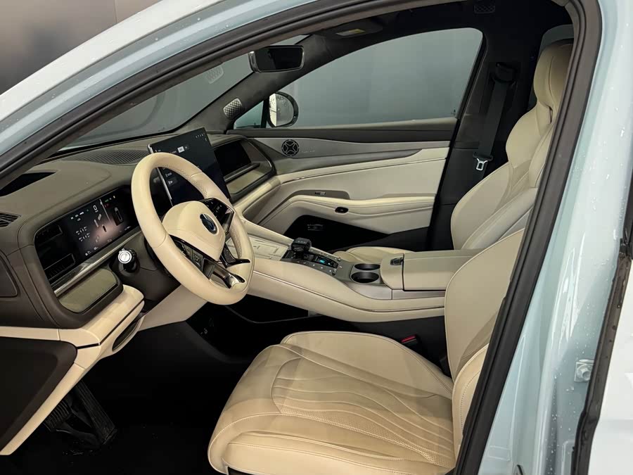 Denza N7 2024 #4 Denza N7 2024 car image #4