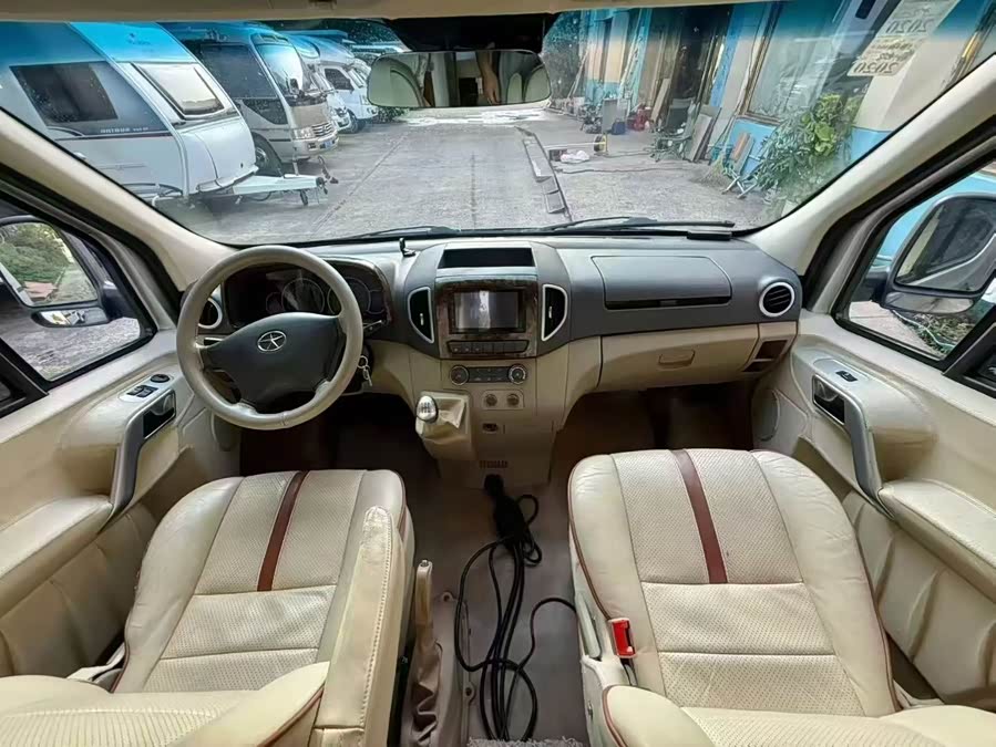 JAC 2014 #4 JAC 2014 car image #4