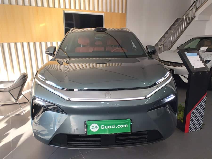 BYD Tang L 2025 car image #4