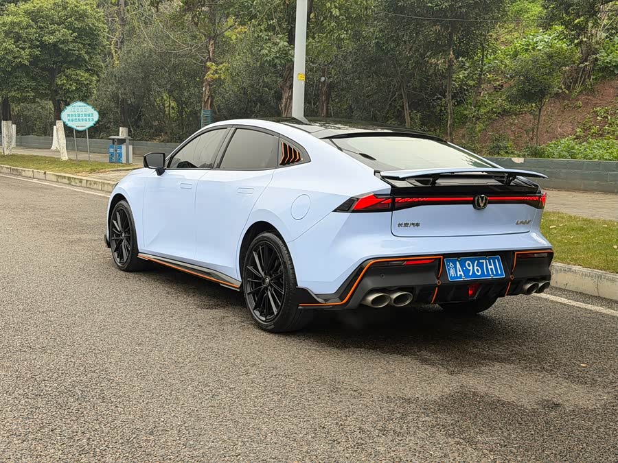 Changan UNI-V 2023 #4 Changan UNI-V 2023 صورة سيارة #4