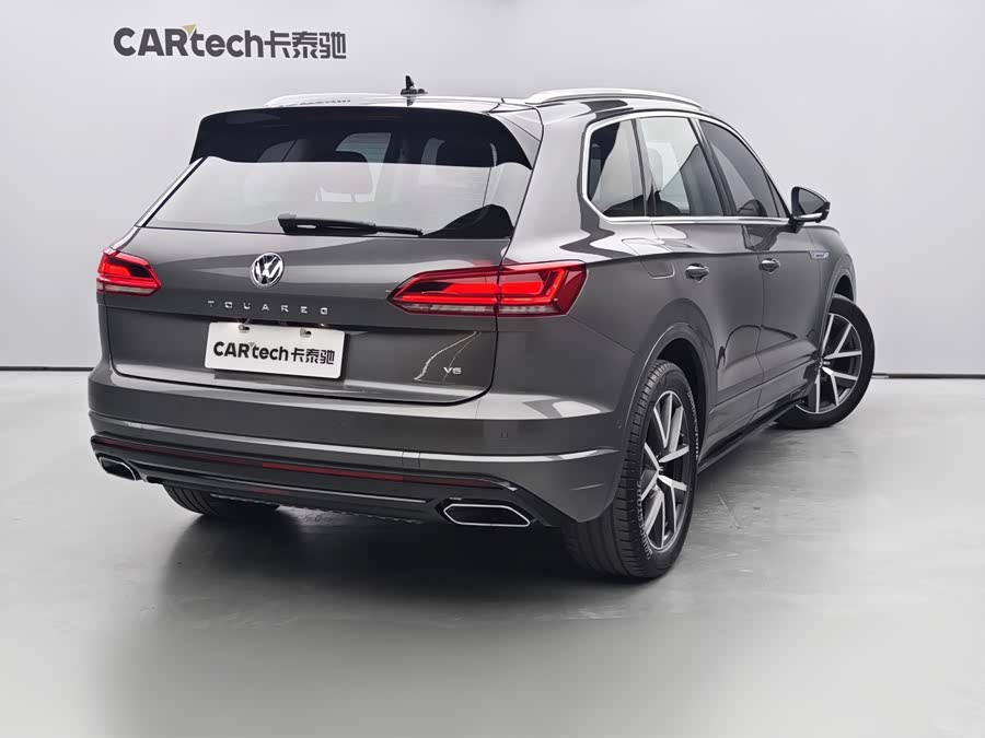 Volkswagen Touareg 2020 immagine di auto #4