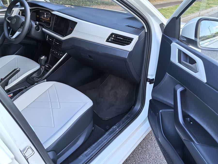 Volkswagen Lavida 2024 car image #4
