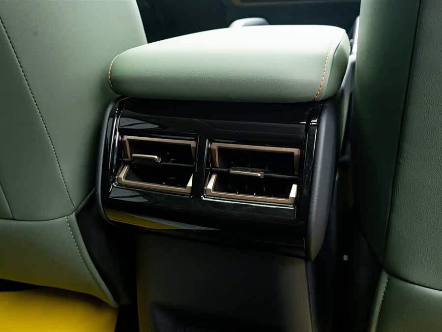 奇瑞 iCAR 03 2025 汽车图片 #4