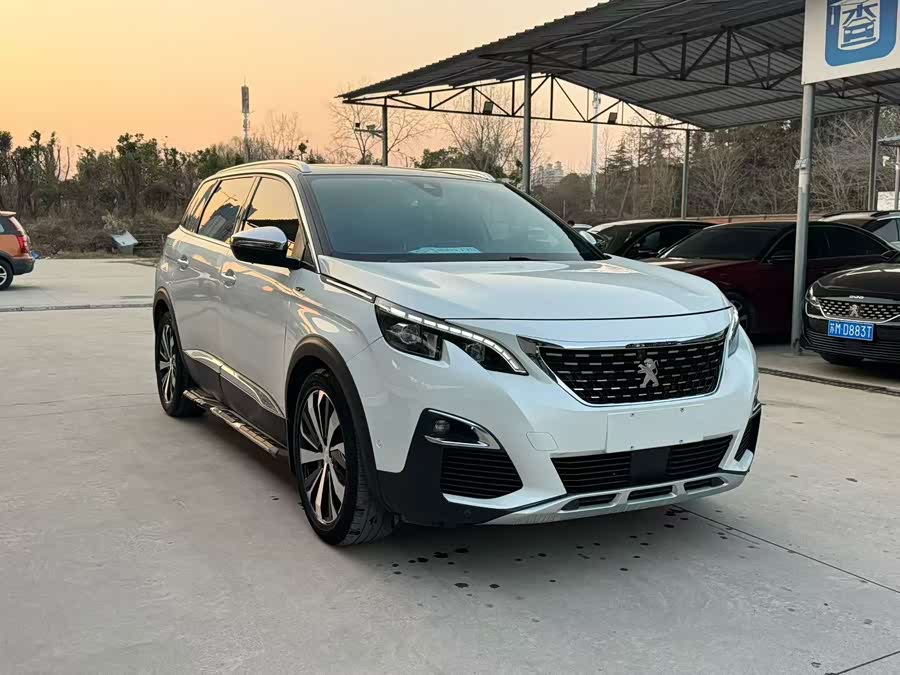 Peugeot 5008 2017 #4 Peugeot 5008 2017 car image #4