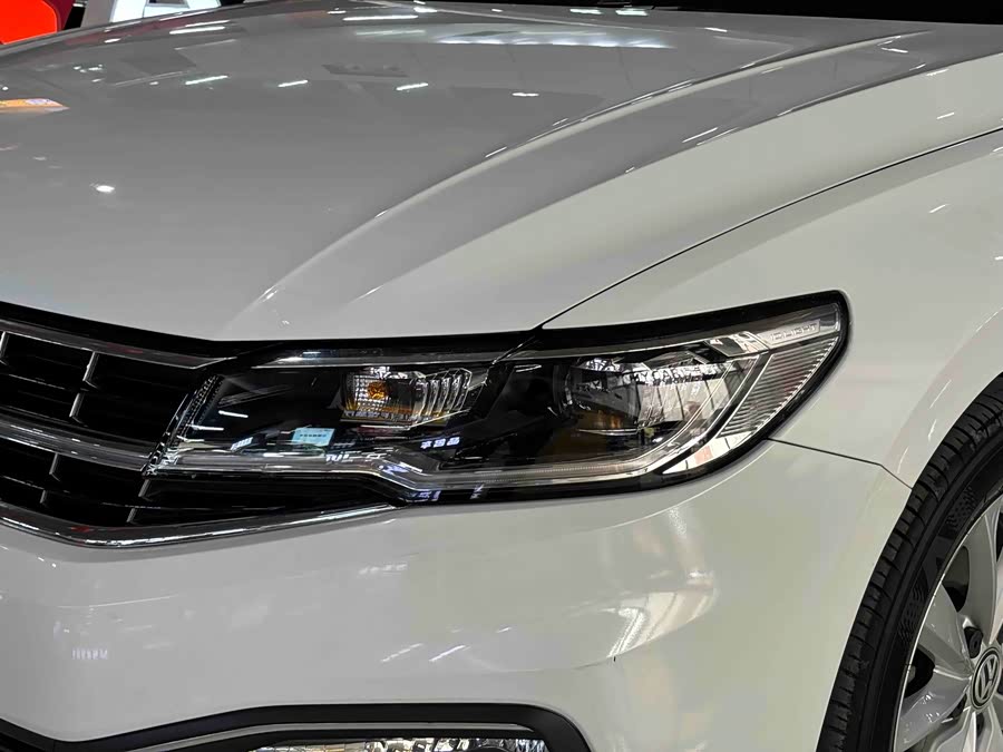 Volkswagen Bora 2020 car image #4