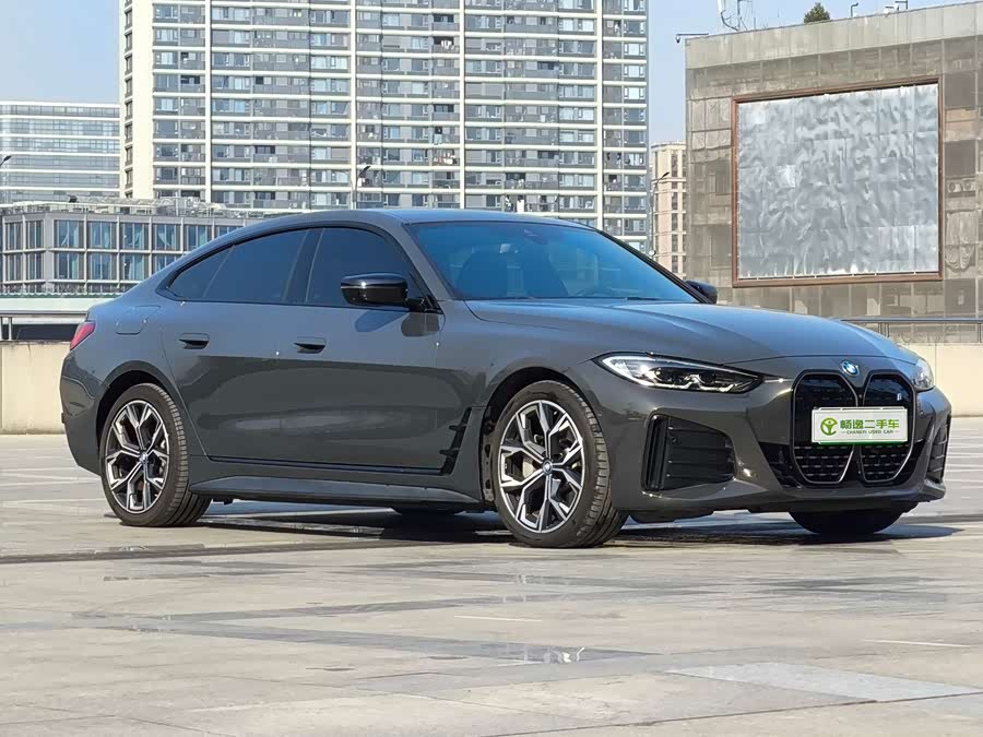 BMW i4 2022 car image #4