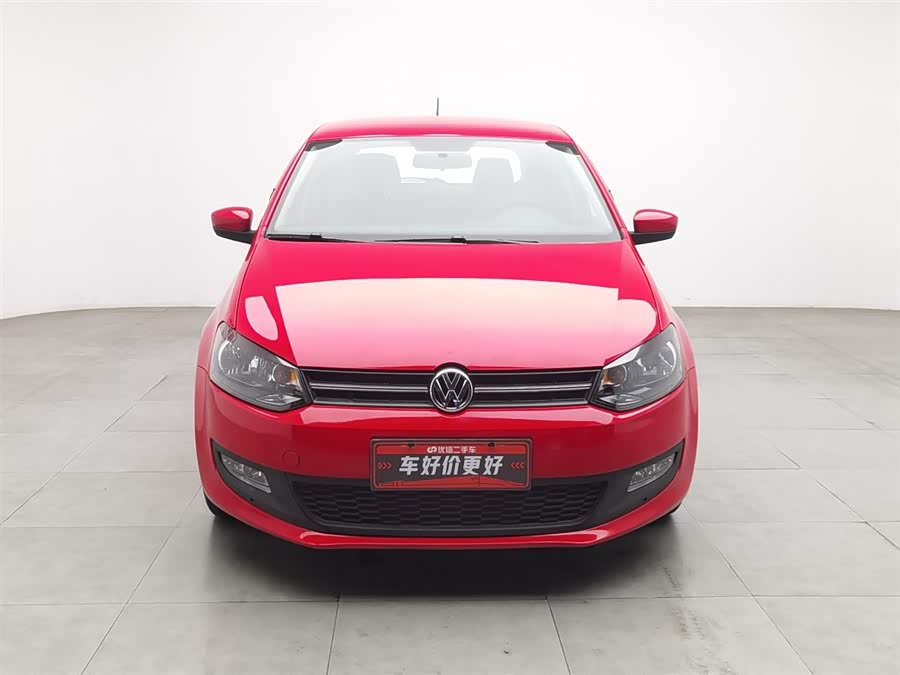 Volkswagen Polo 2012 car image #4
