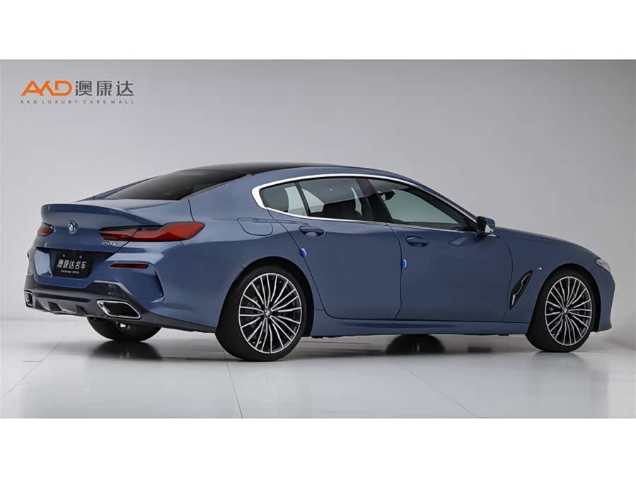 BMW 8 Series 2021 car image #4