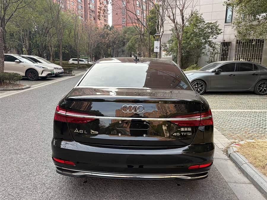 Audi A6L 2023 car image #4
