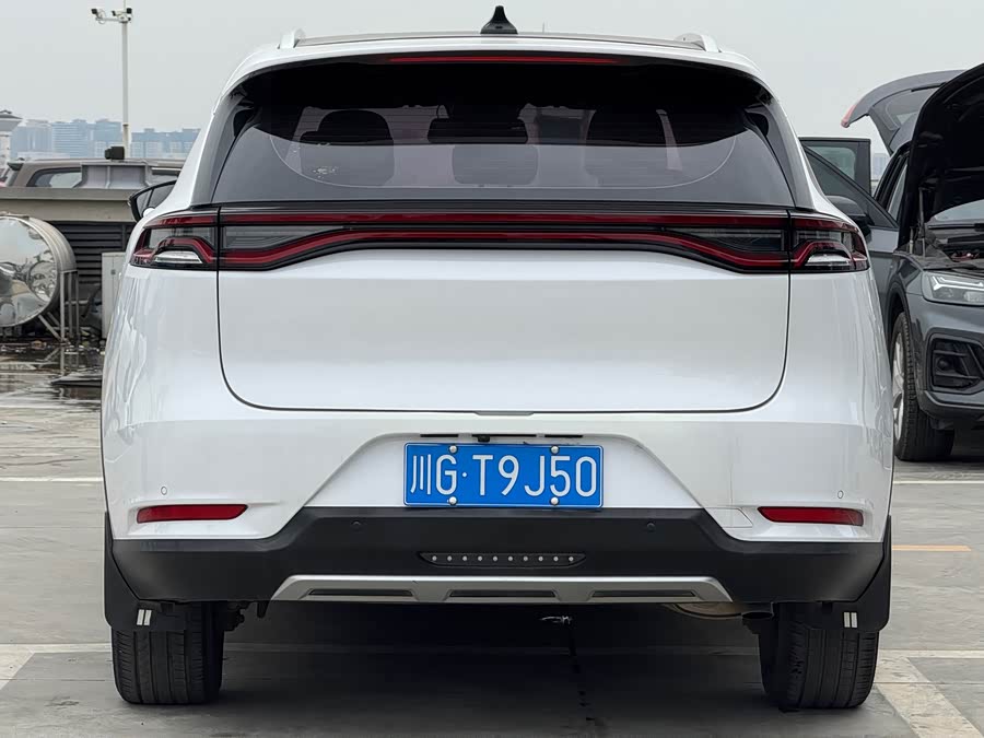 BYD Tang 2019 car image #4