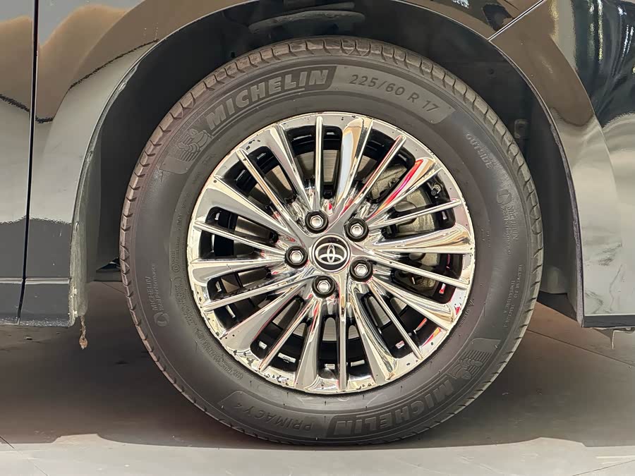 Toyota Alphard 2022 car image #4