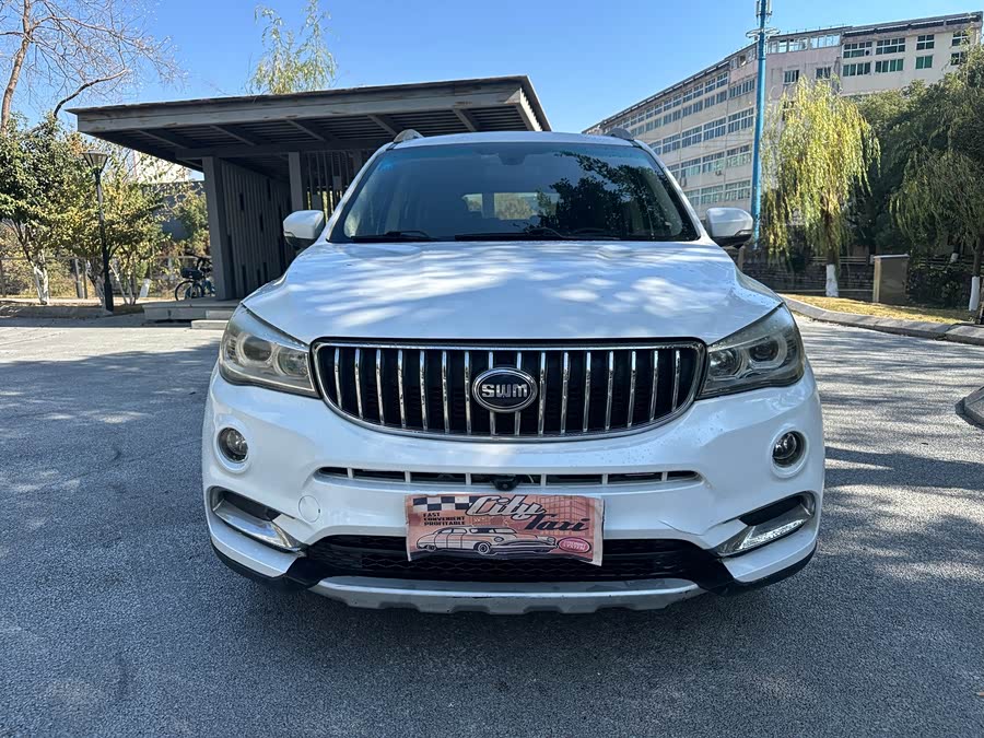 SWM X7 2019 изображение автомобиля #4