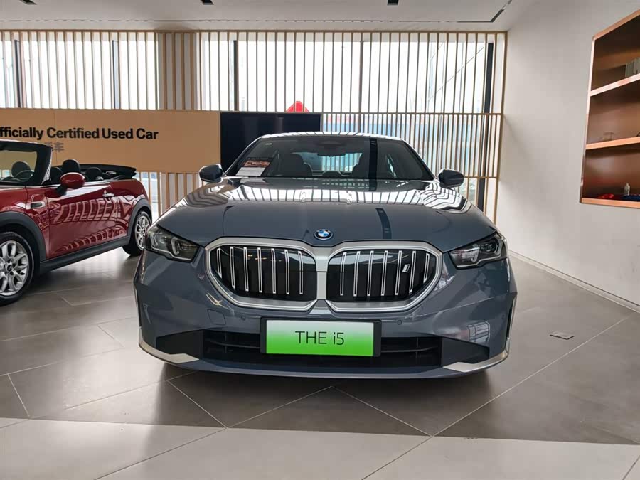 BMW i5 2025 #4 BMW i5 2025 изображение автомобиля #4