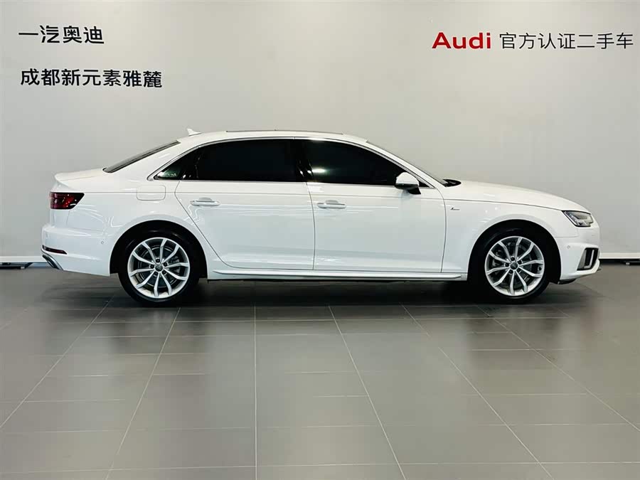 Audi A4L 2020 car image #4