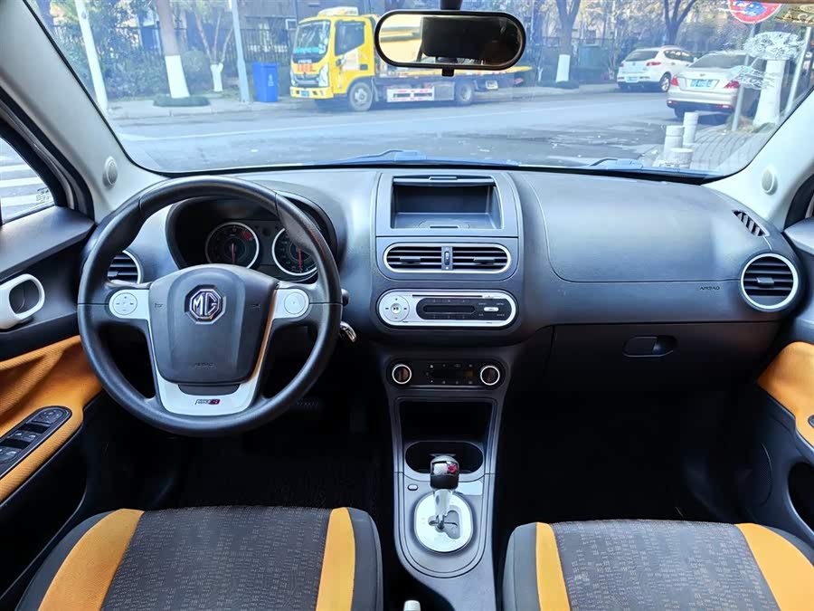 MG 3 2016 car image #4