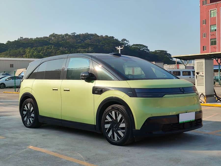 极氪 极氪MIX 2024 汽车图片 #4