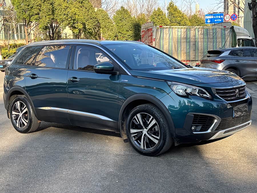 Peugeot 5008 2017 car image #4