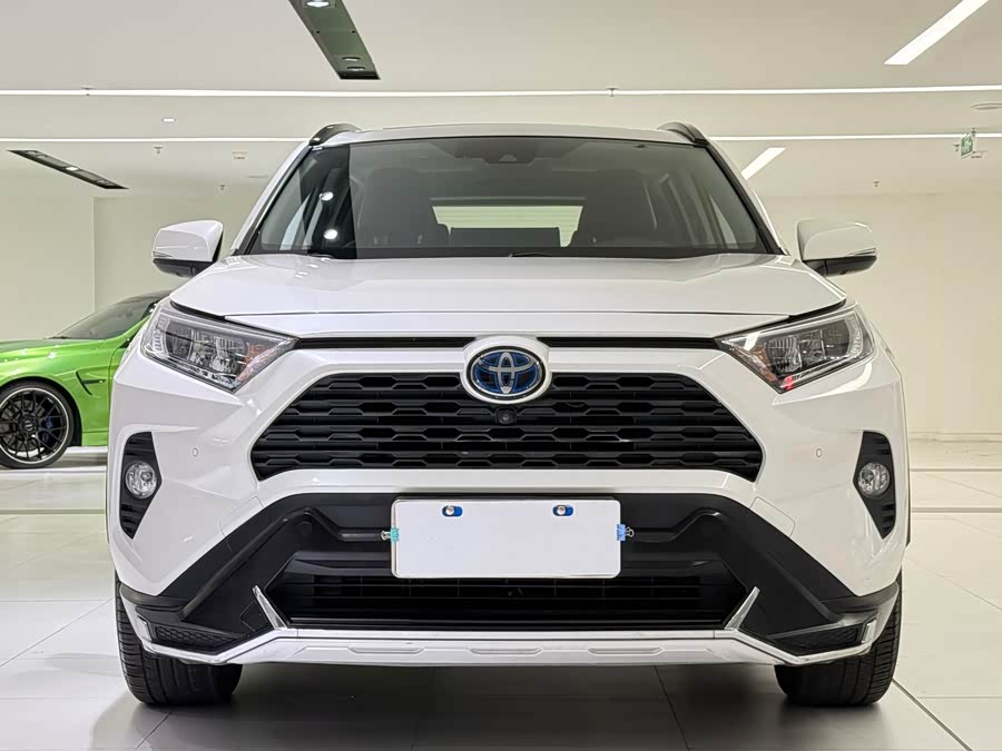 Toyota RAV4 2021 car image #4