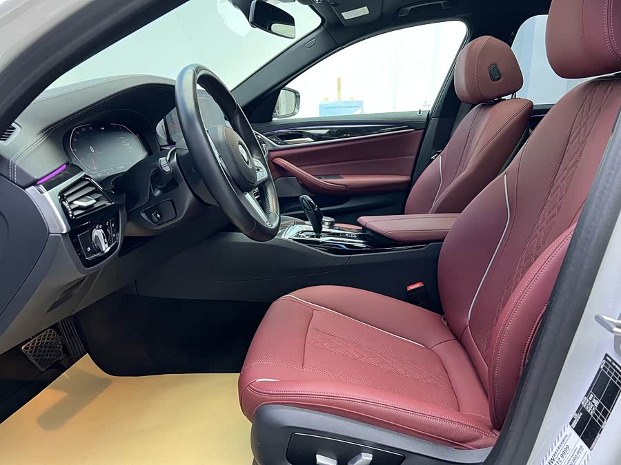 BMW 5 Series 2023 #4 BMW 5 Series 2023 car image #4