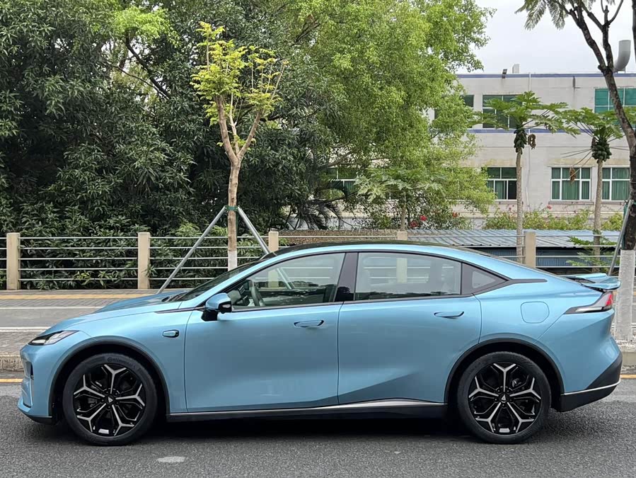 Deepal L07 2024 image de voiture #4