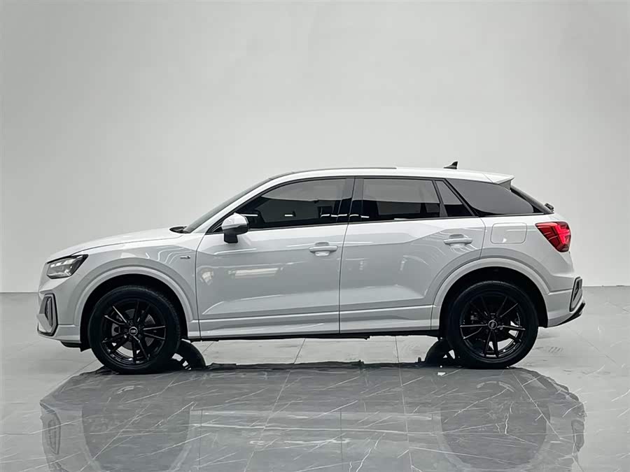 Q2L 2025 car image #4