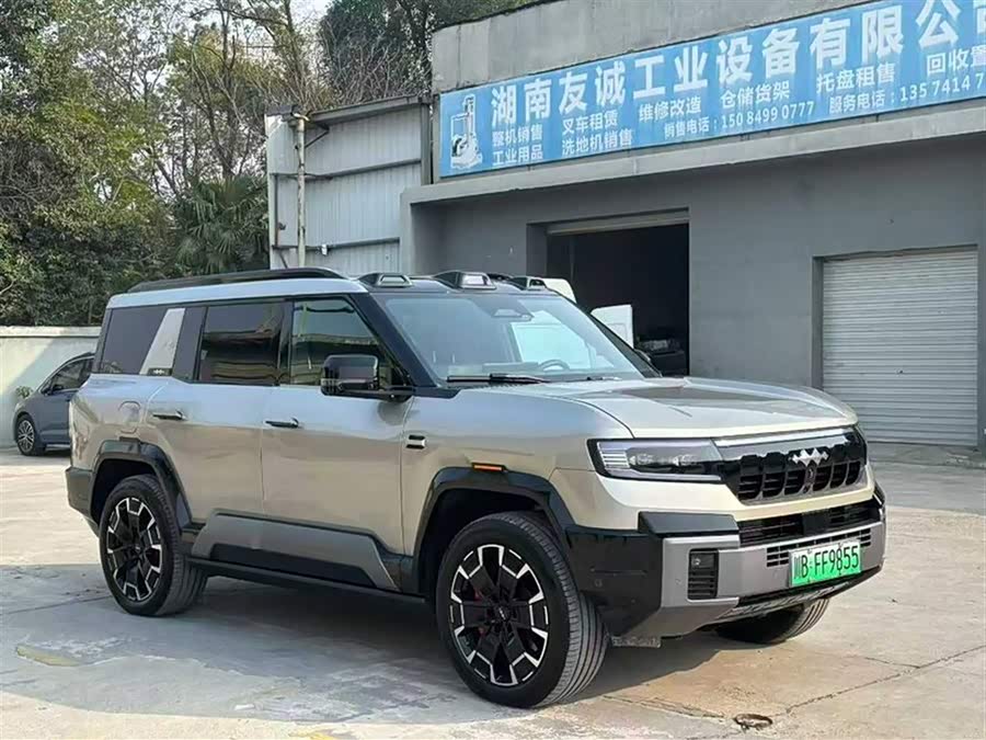 FangChengBao Leopard 8 2025 car image #4