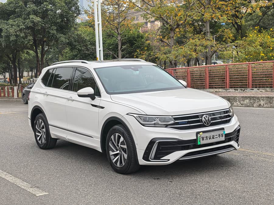 Volkswagen Tiguan L New Energy 2022 изображение автомобиля #4