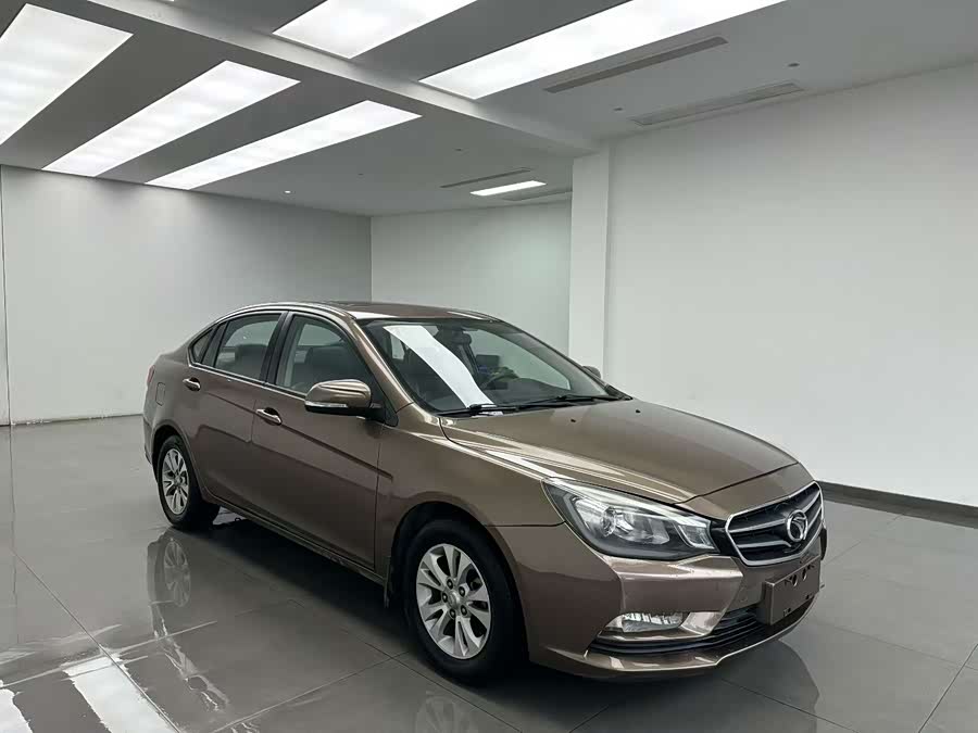 Soueast V5 Lingzhi 2015 #4 Soueast V5 Lingzhi 2015 car image #4