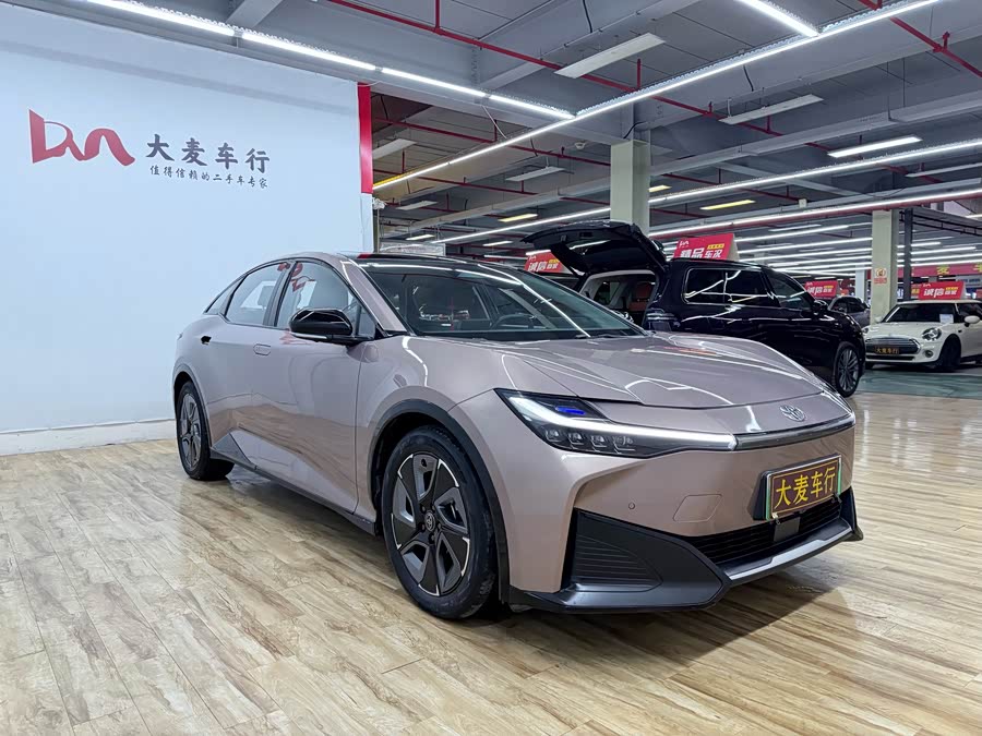 Toyota bZ3 2023 #4 Toyota bZ3 2023 immagine di auto #4