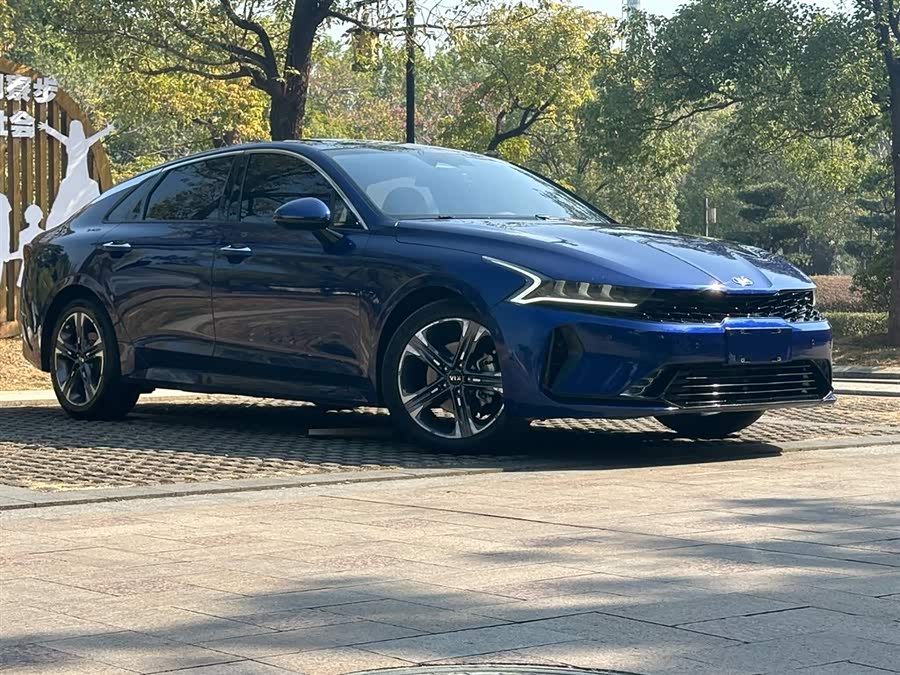 Kia K5 2020 imagem de carro #4