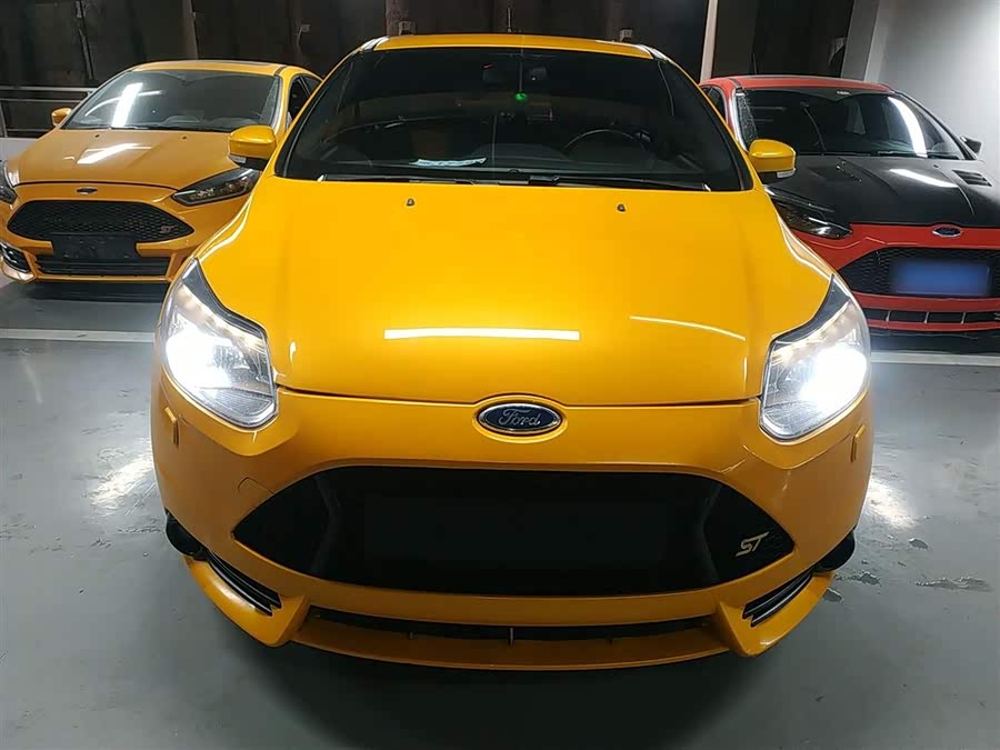 Ford Focus (Imported) 2015 #4 Ford Focus (Imported) 2015 imagen de coche #4