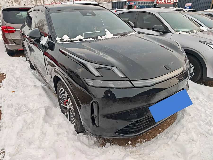 Lynk & Co 08 EM-P 2024 car image #4