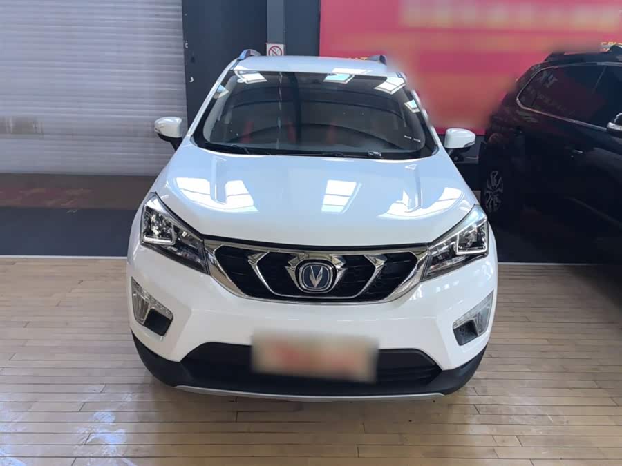 Changan CS15 2017 #4 Changan CS15 2017 car image #4