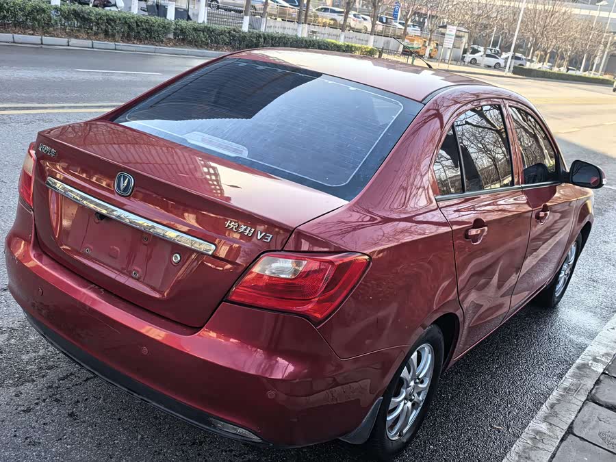 Changan Alsvin V3 2016 image de voiture #4