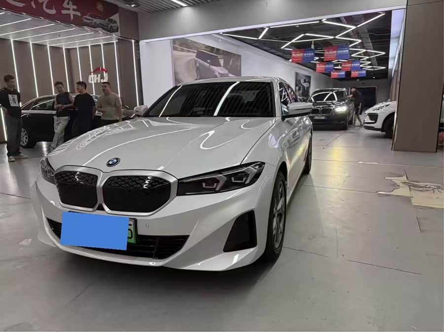 BMW i3 2023 car image #4